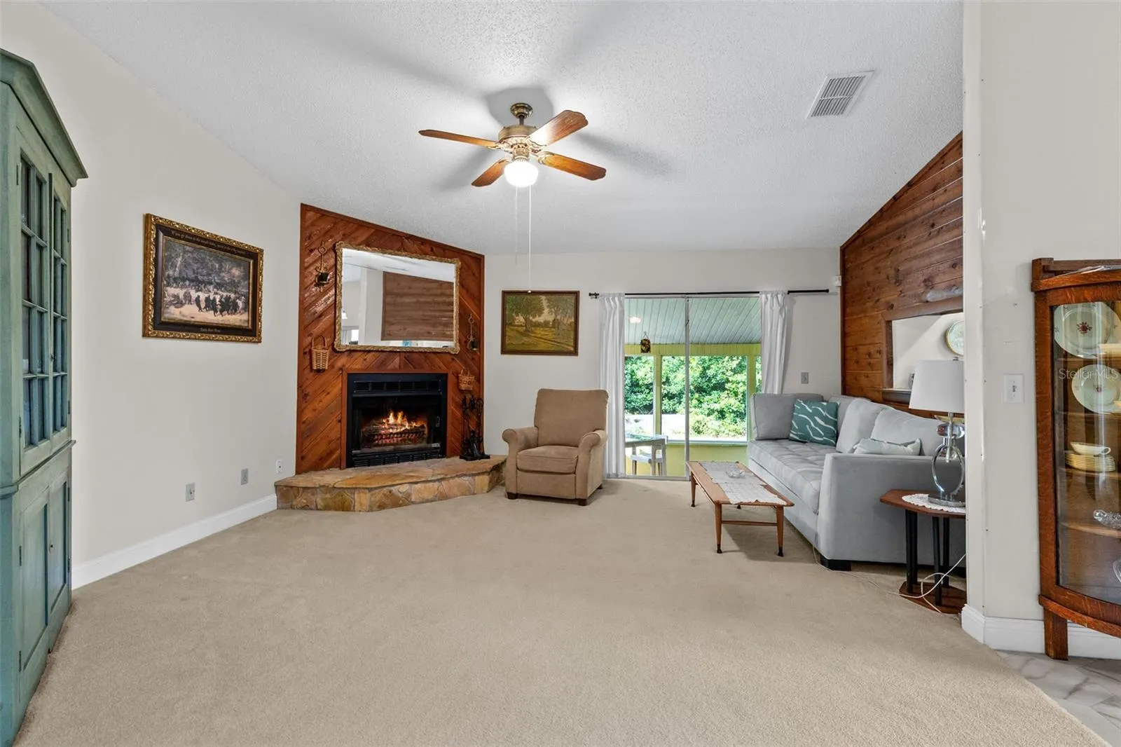 283 W CELERY CIR