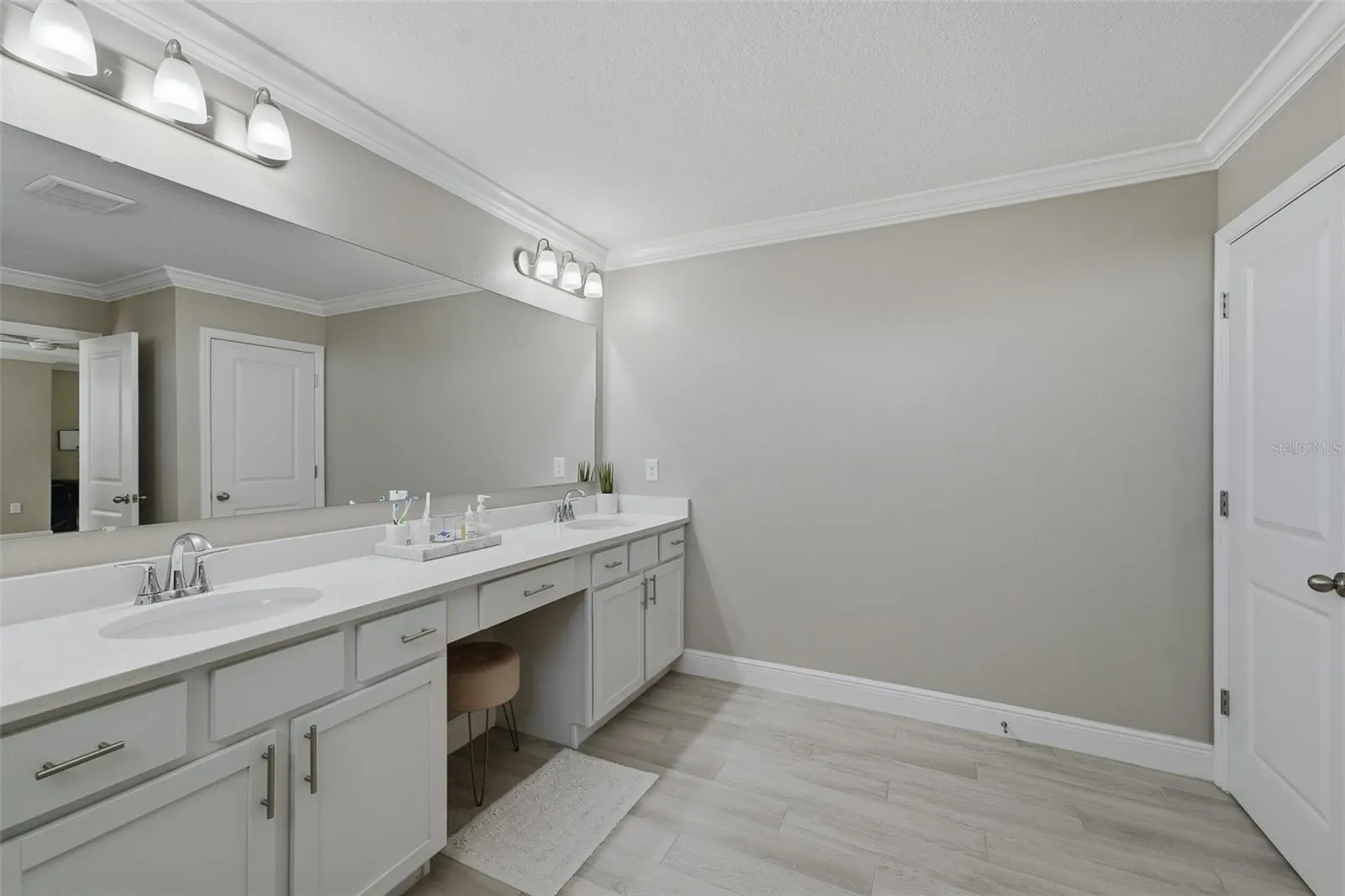 6601 TEMPO WAY
