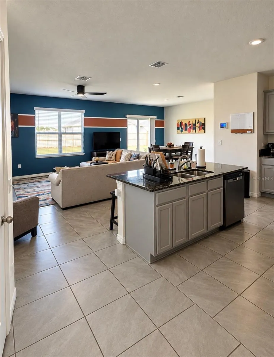 3660 SUNGROVE CIR