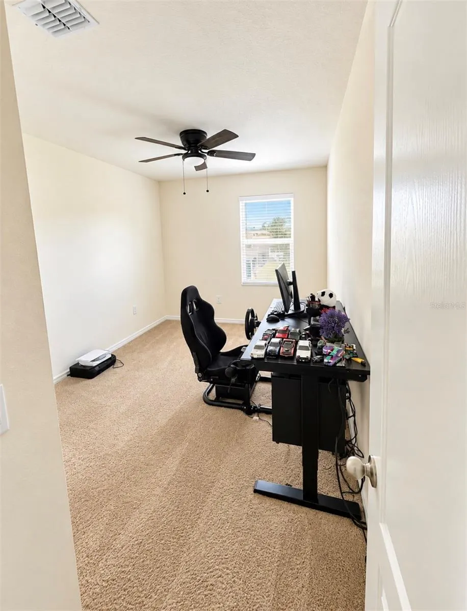 3660 SUNGROVE CIR