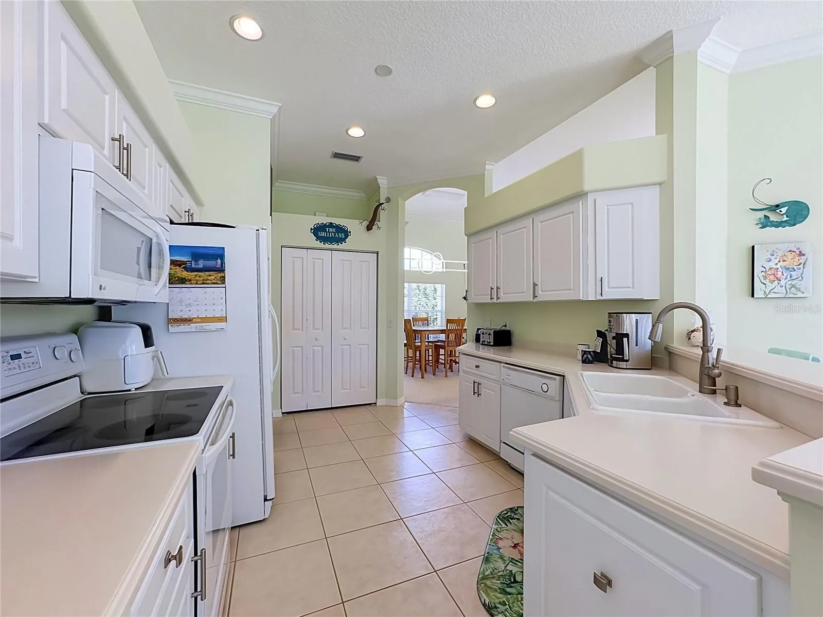 2231 LAKEWOOD TER