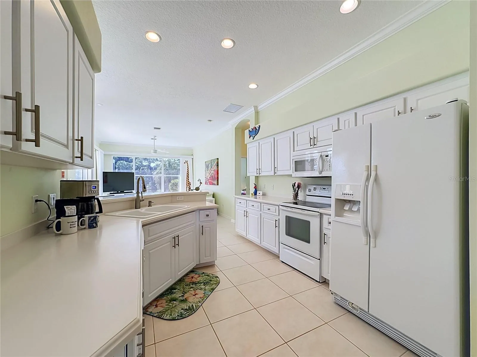 2231 LAKEWOOD TER