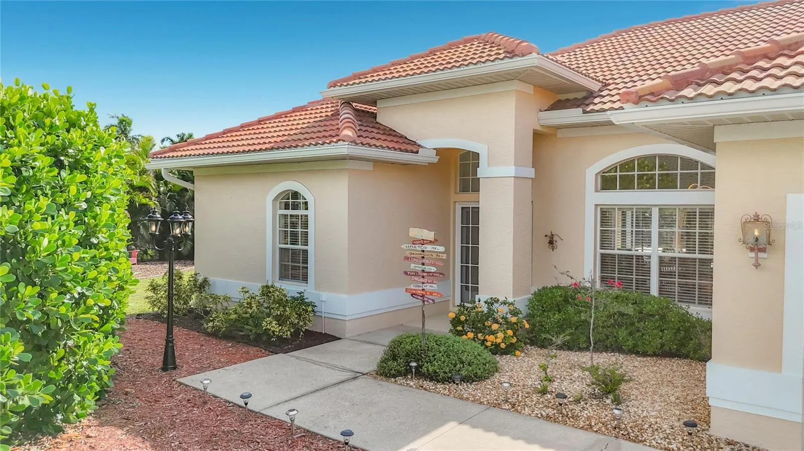 2231 LAKEWOOD TER