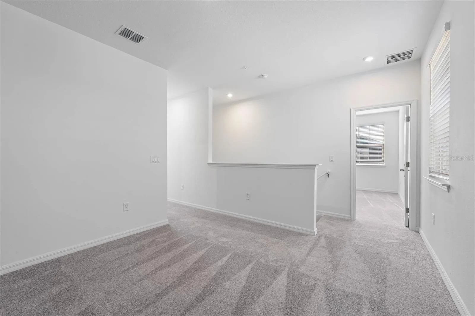 1837 HORSETAIL DR