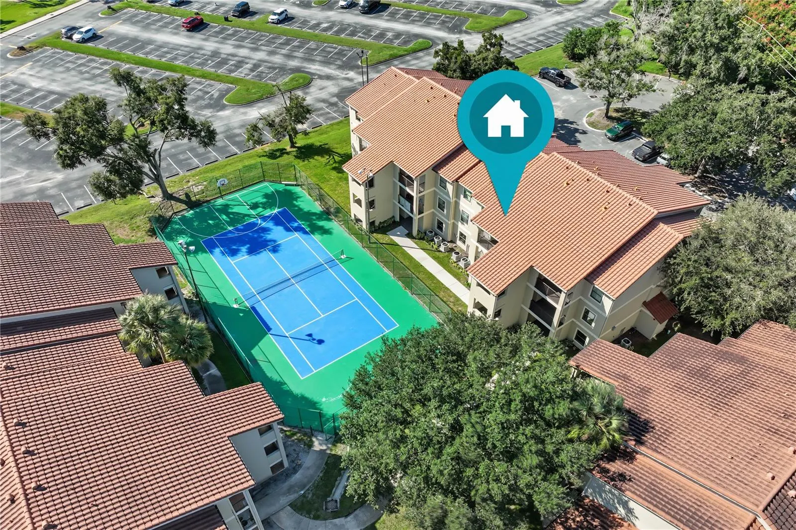 3024 PARKWAY BLVD #304 #304