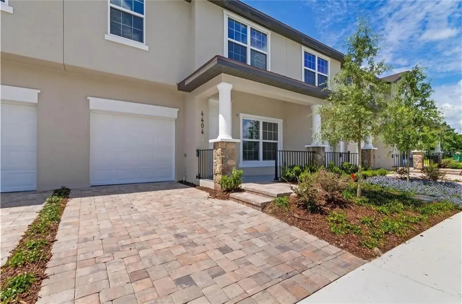 4404 SUMMER FLOWERS PL