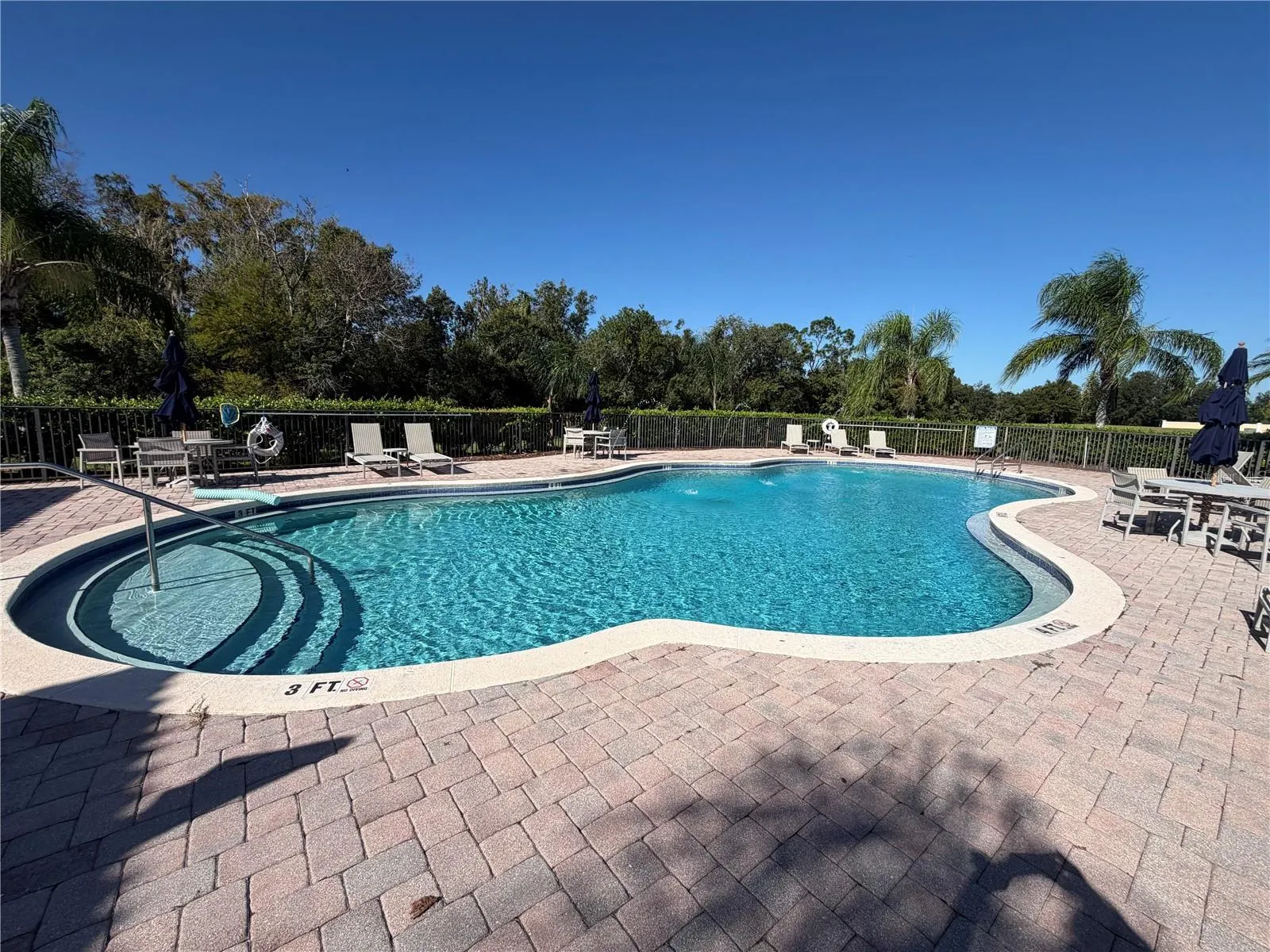 3402 ALLEGRA CIR