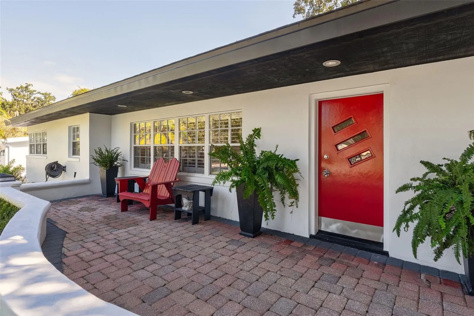 1731 GAY DR