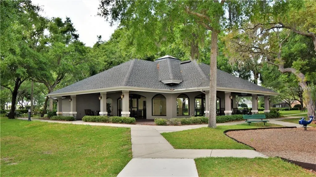 1226 KERSFIELD CIR