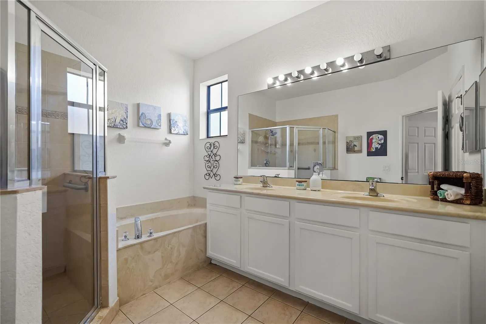 3460 ALLEGRA CIR