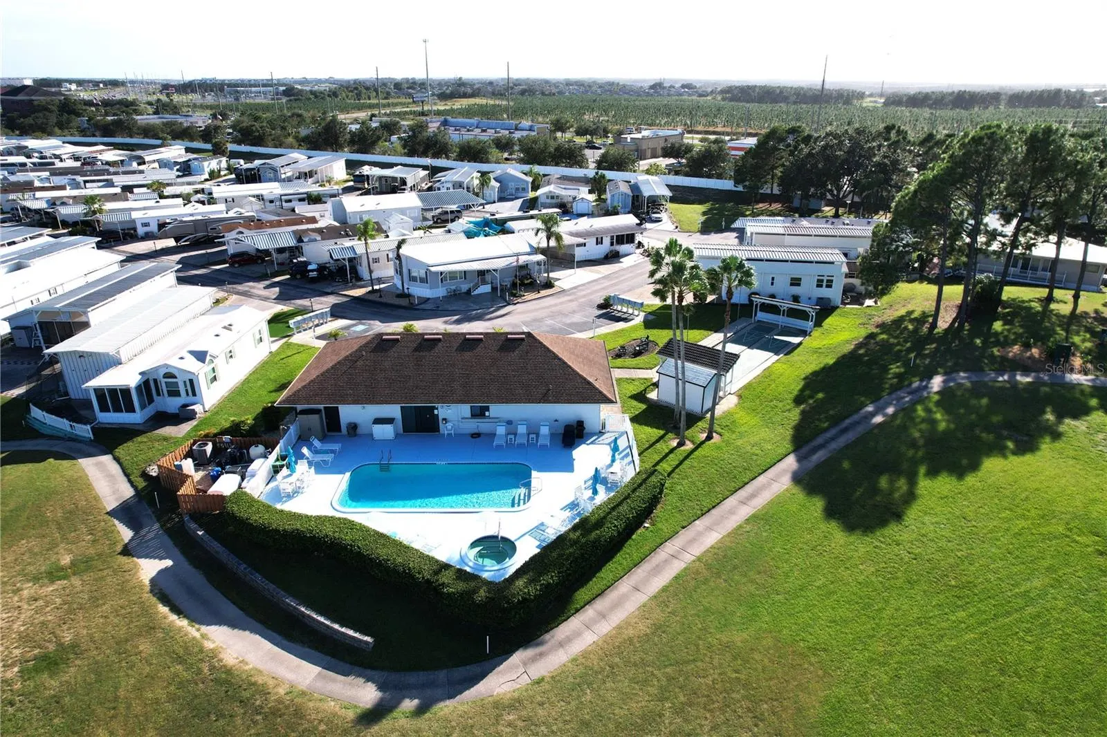 321 ST GEORGE DR