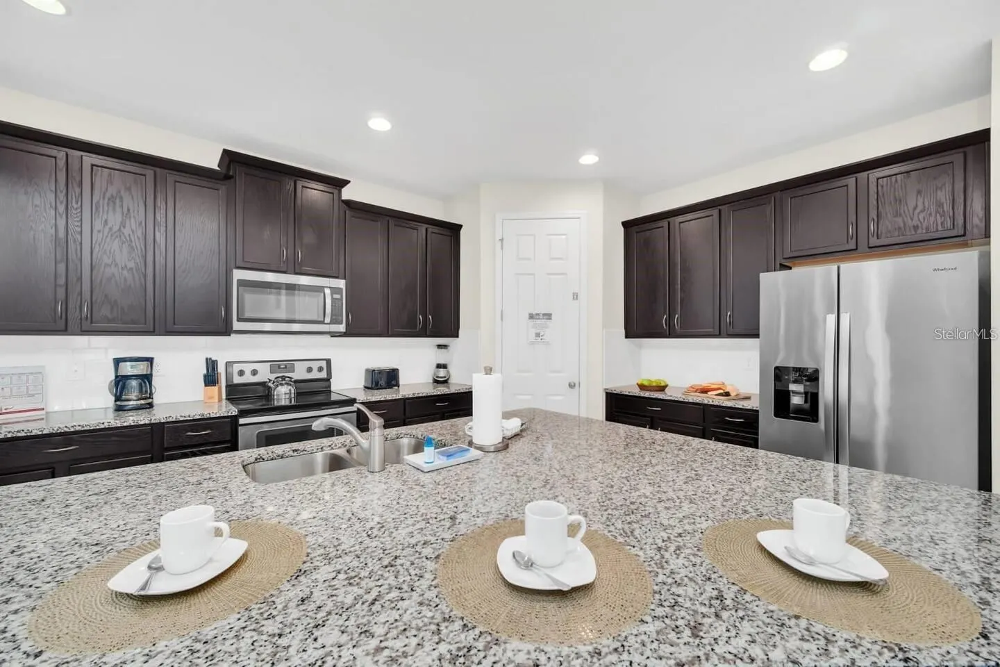 9009 EGRET MILLS TER