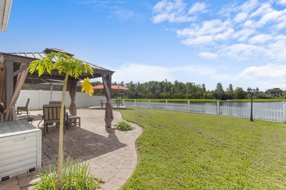 2438 BREWERTON LN