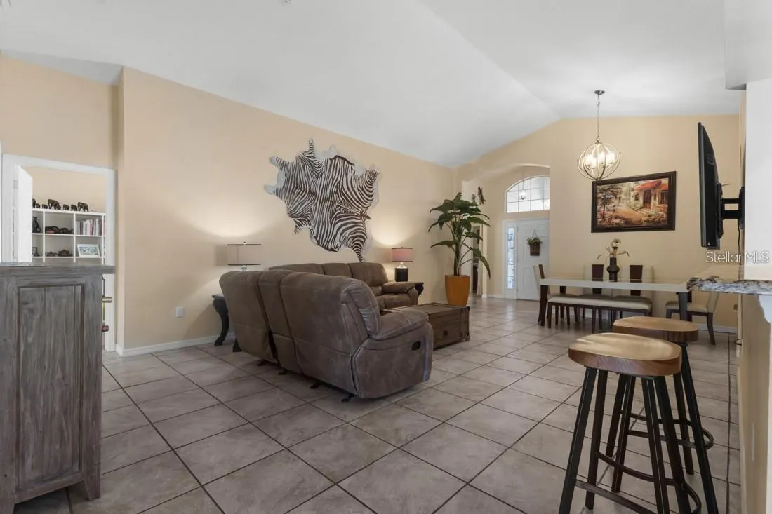 2438 BREWERTON LN