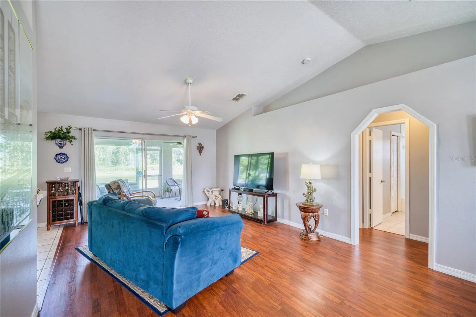 2234 SUMMER RAYE CT