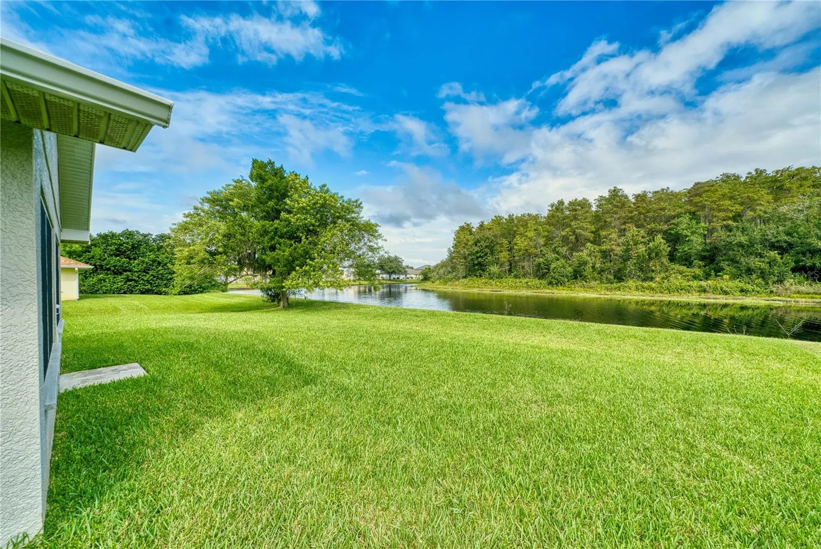 2234 SUMMER RAYE CT