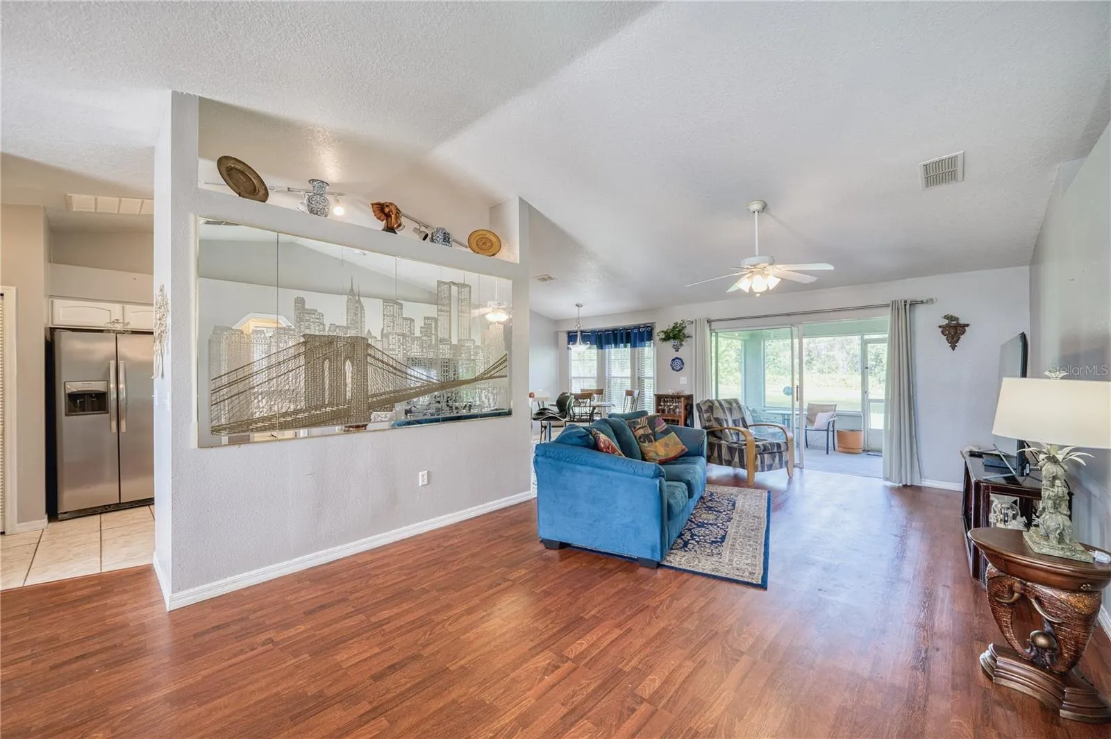 2234 SUMMER RAYE CT