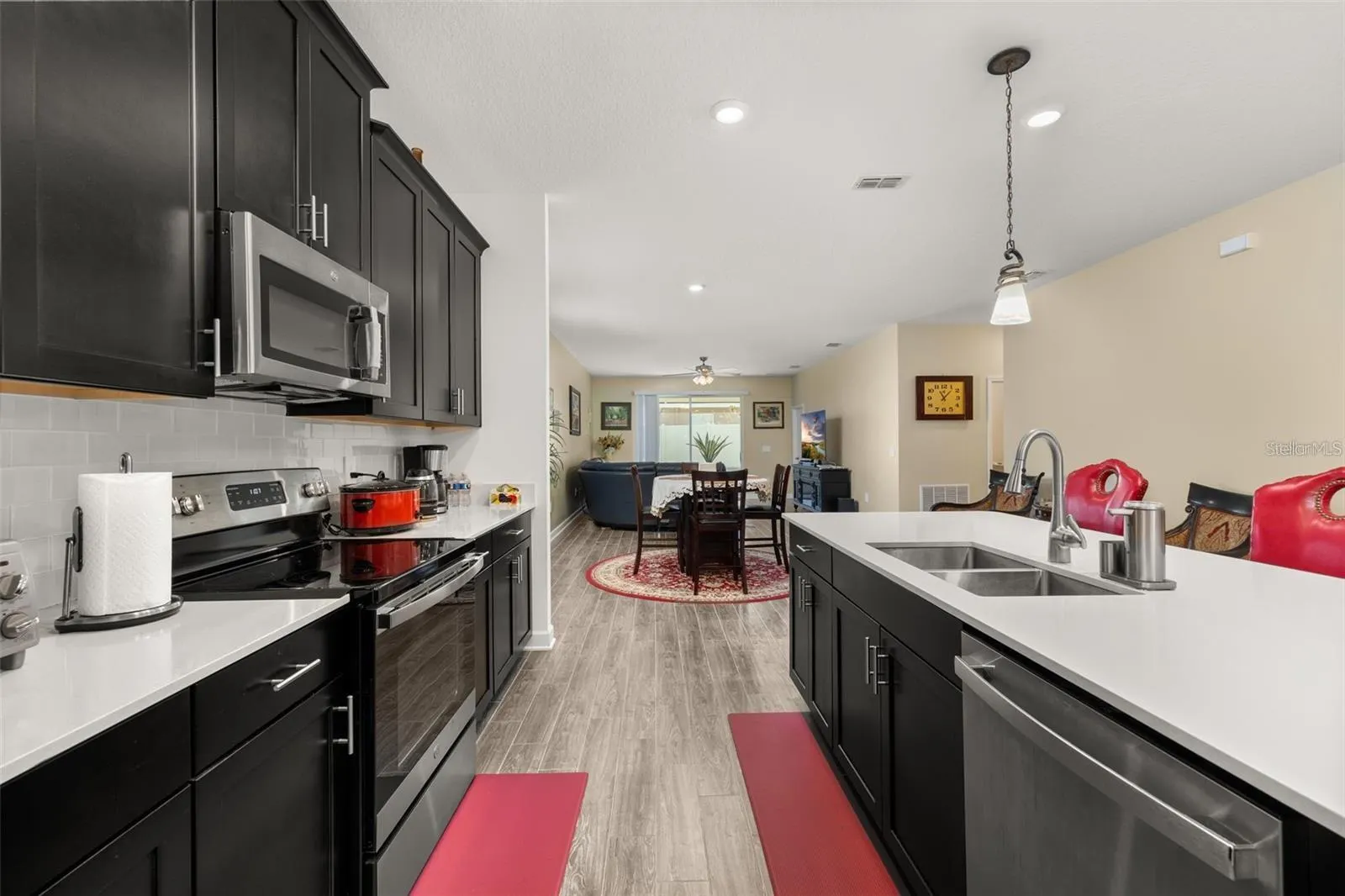 1739 GOOD NEIGHBOR LOOP