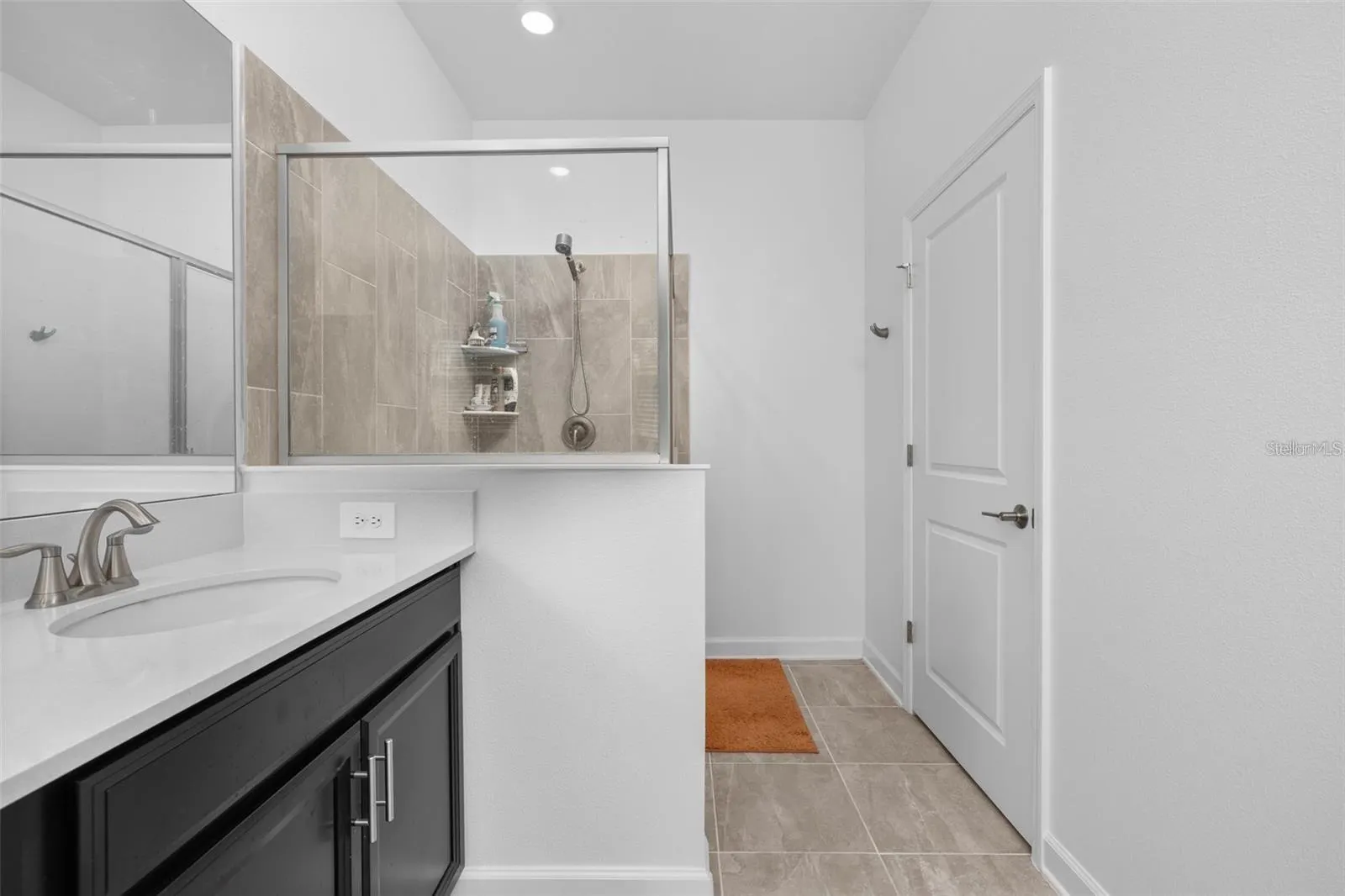 1739 GOOD NEIGHBOR LOOP