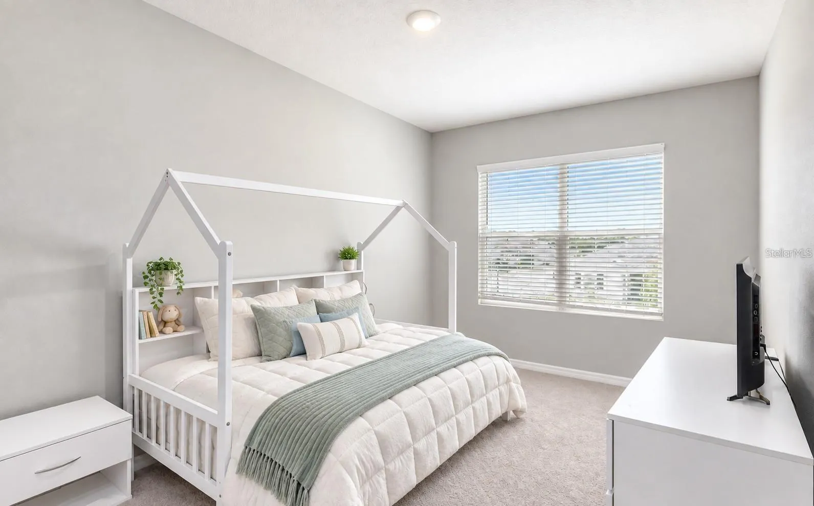 13017 WILLOW GROVE DR