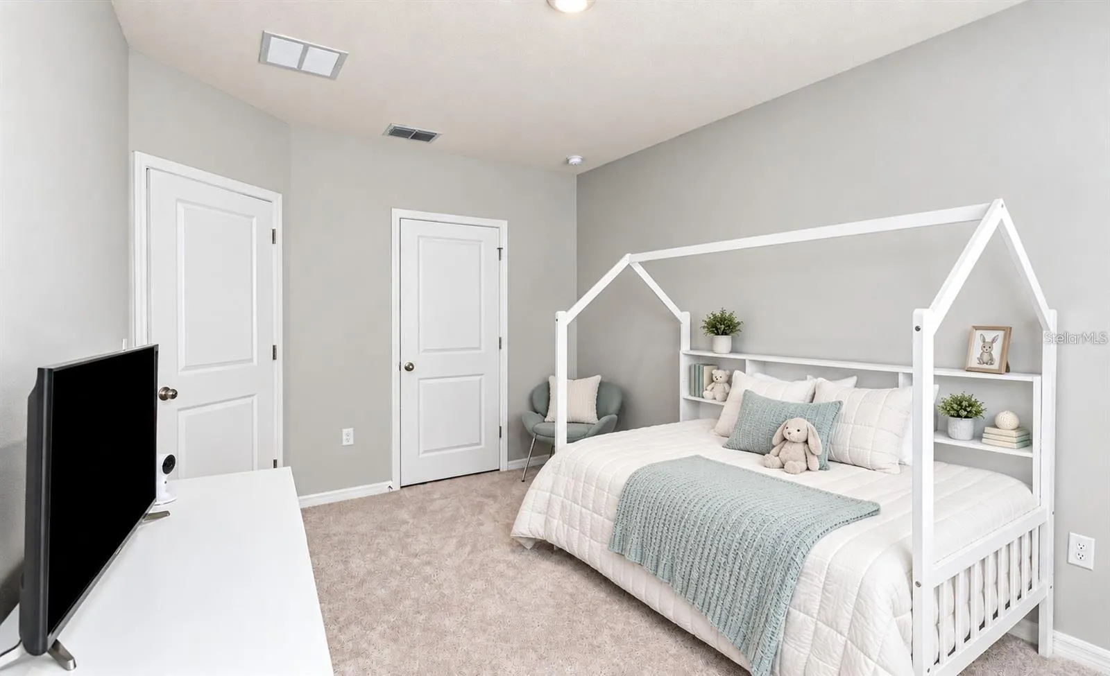 13017 WILLOW GROVE DR