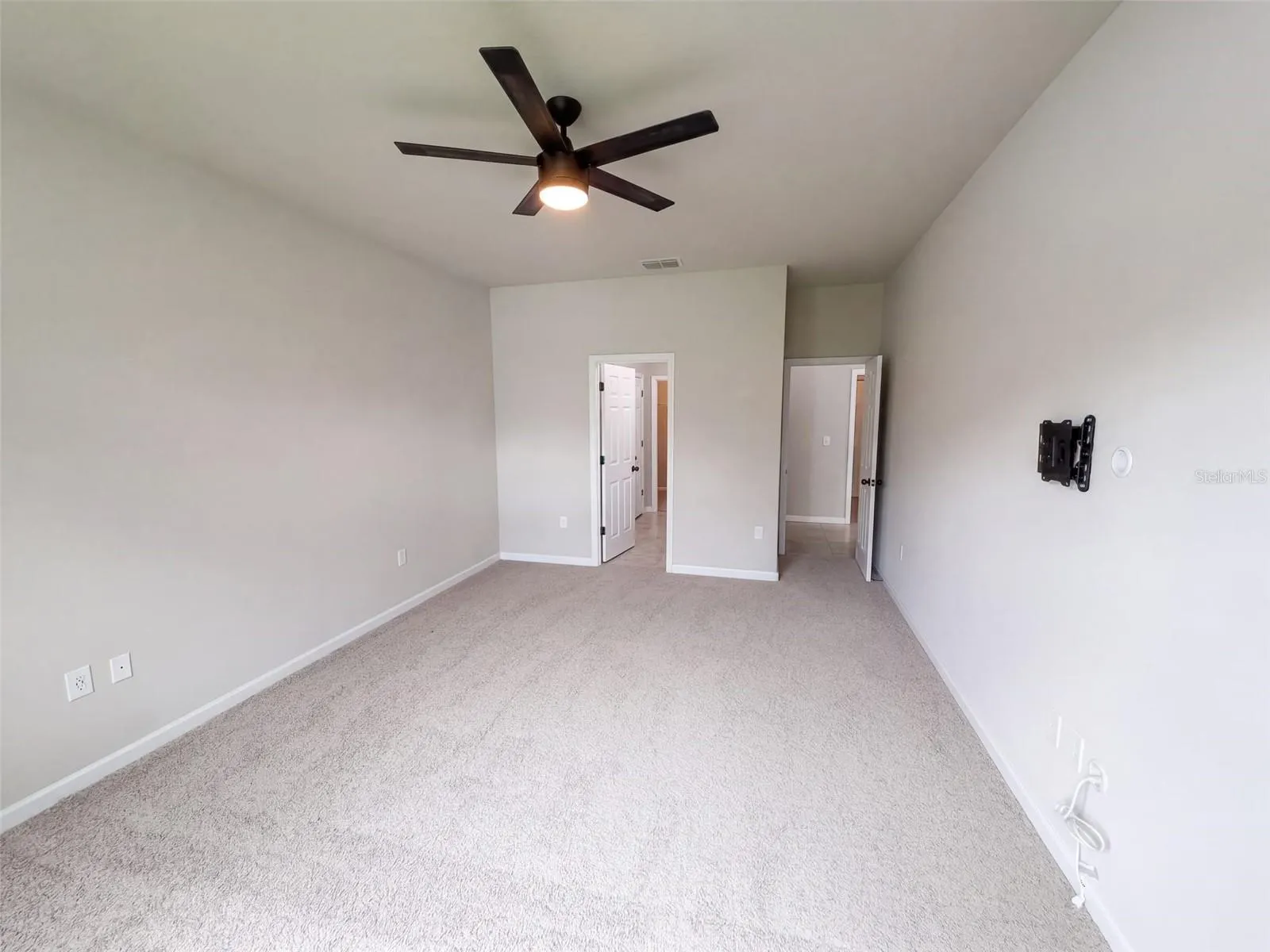 964 CORBIN CIR SW