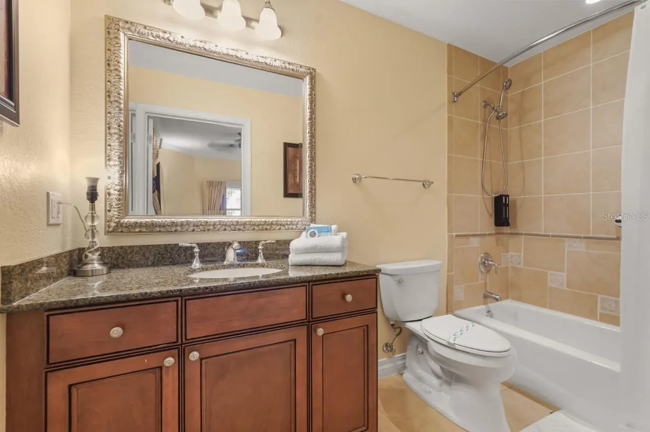 1116 SUNSET VIEW CIR #103 #103