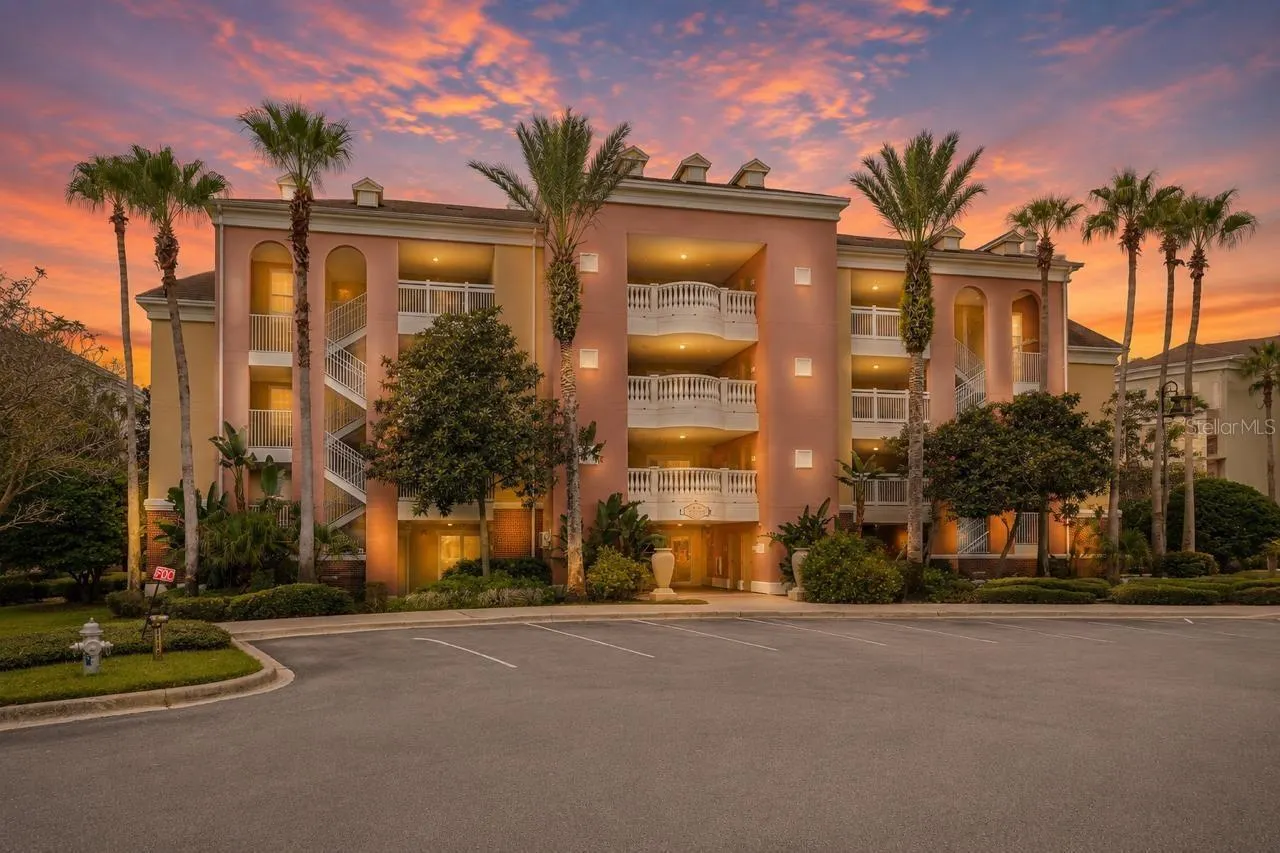 1116 SUNSET VIEW CIR #103 #103