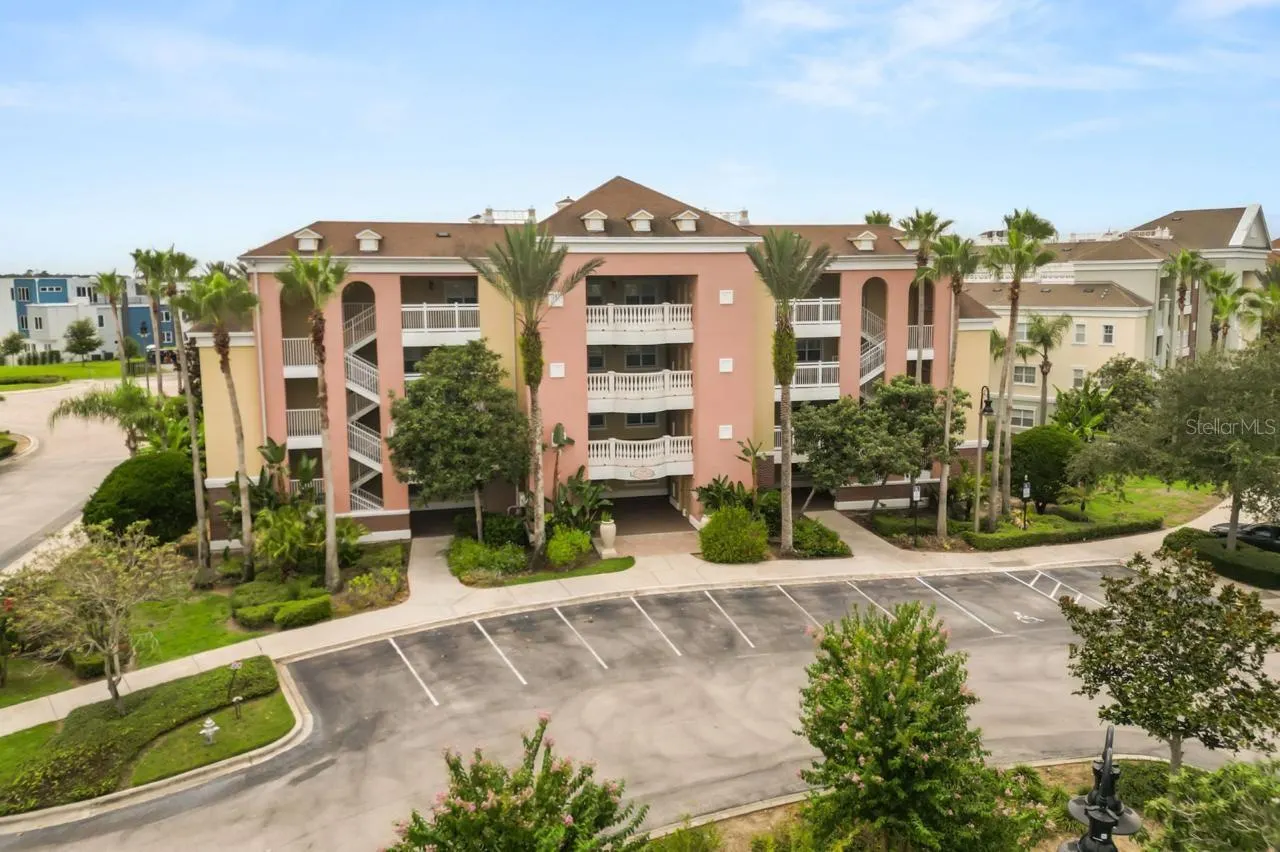 1116 SUNSET VIEW CIR #103 #103