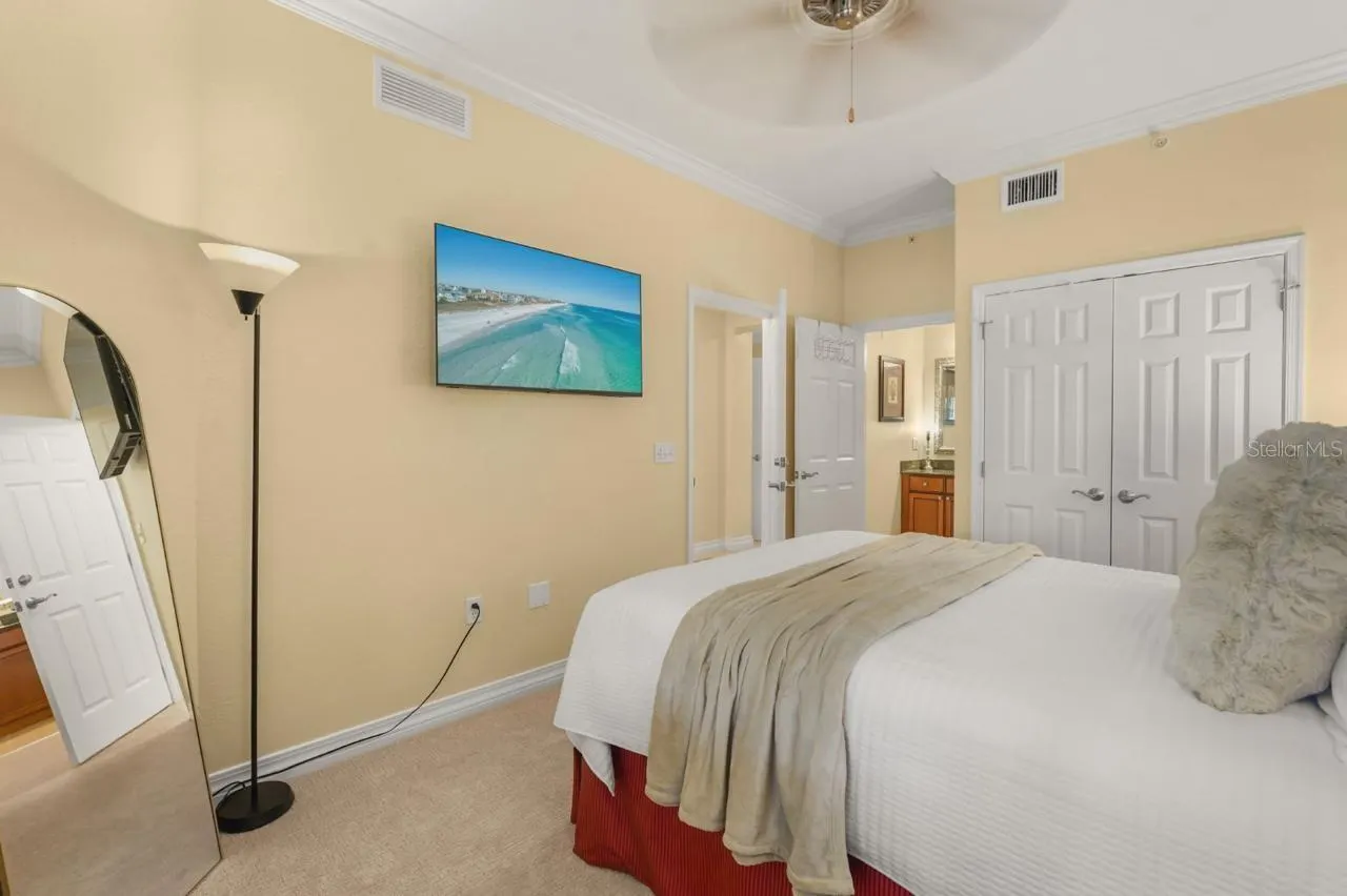 1116 SUNSET VIEW CIR #103 #103