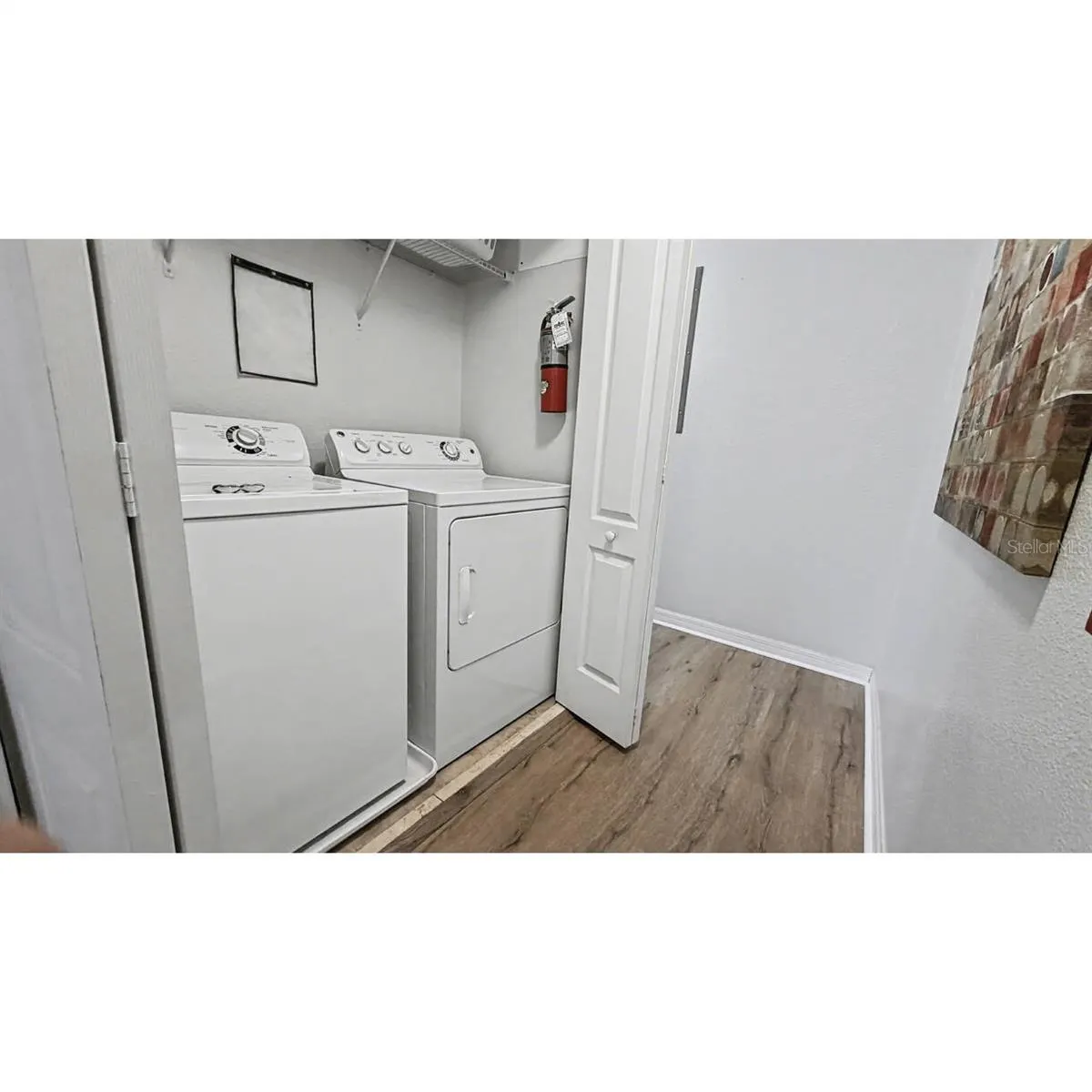 2967 BANANA PALM DR