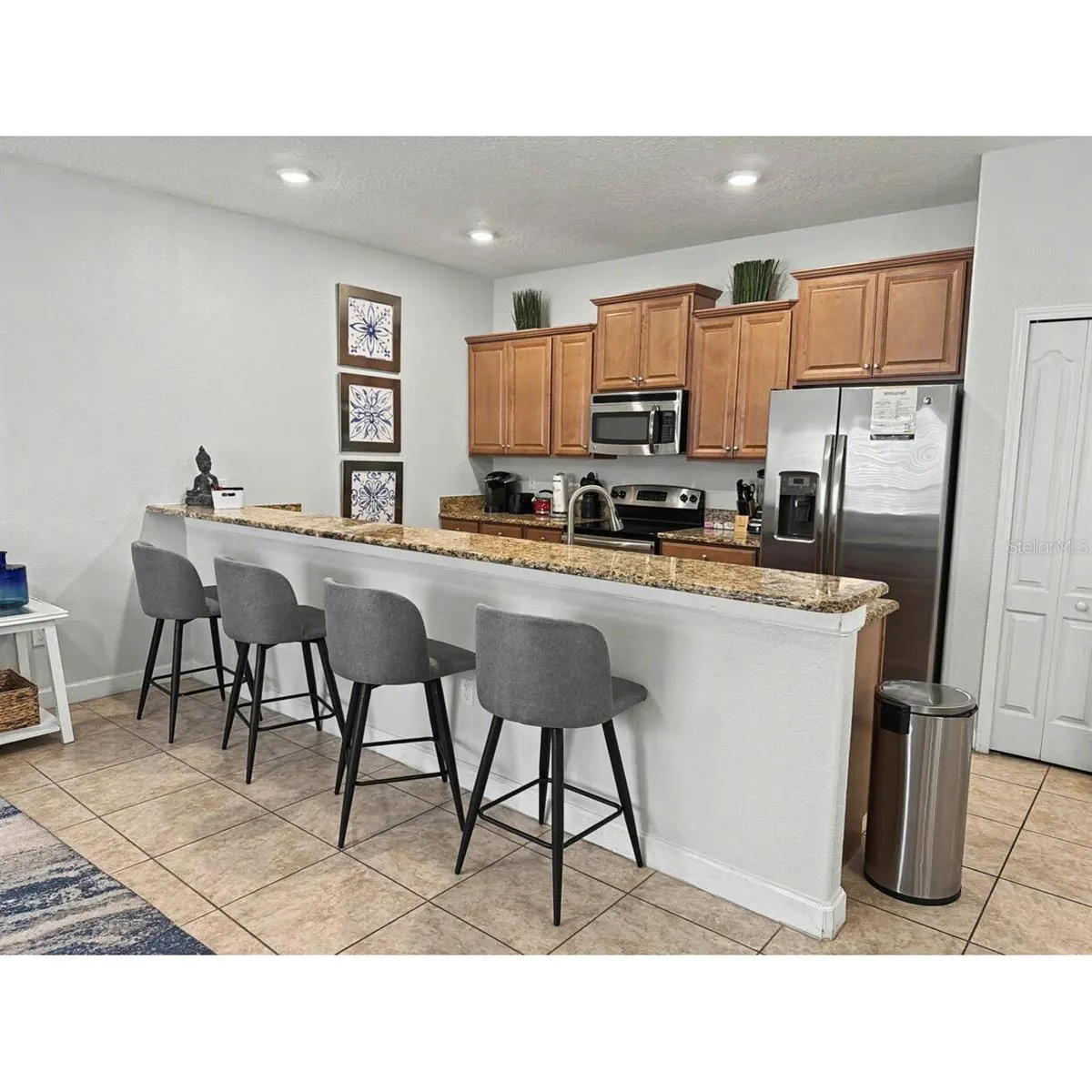 2967 BANANA PALM DR