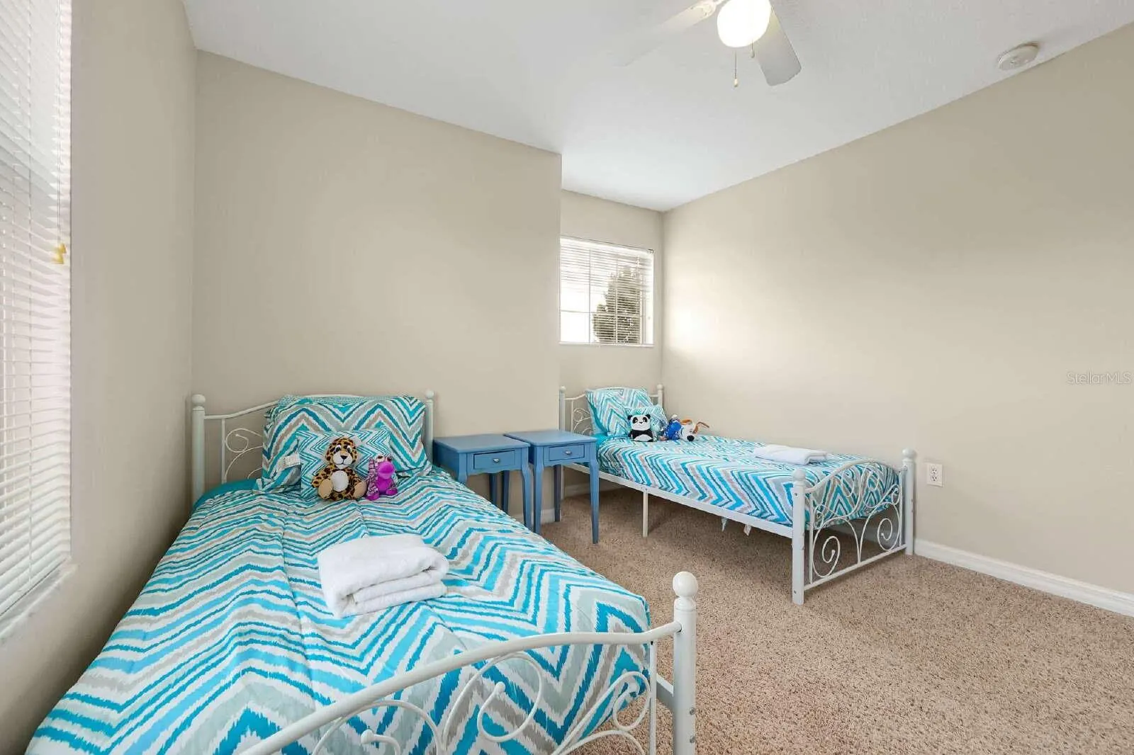 441 ROBIN RD