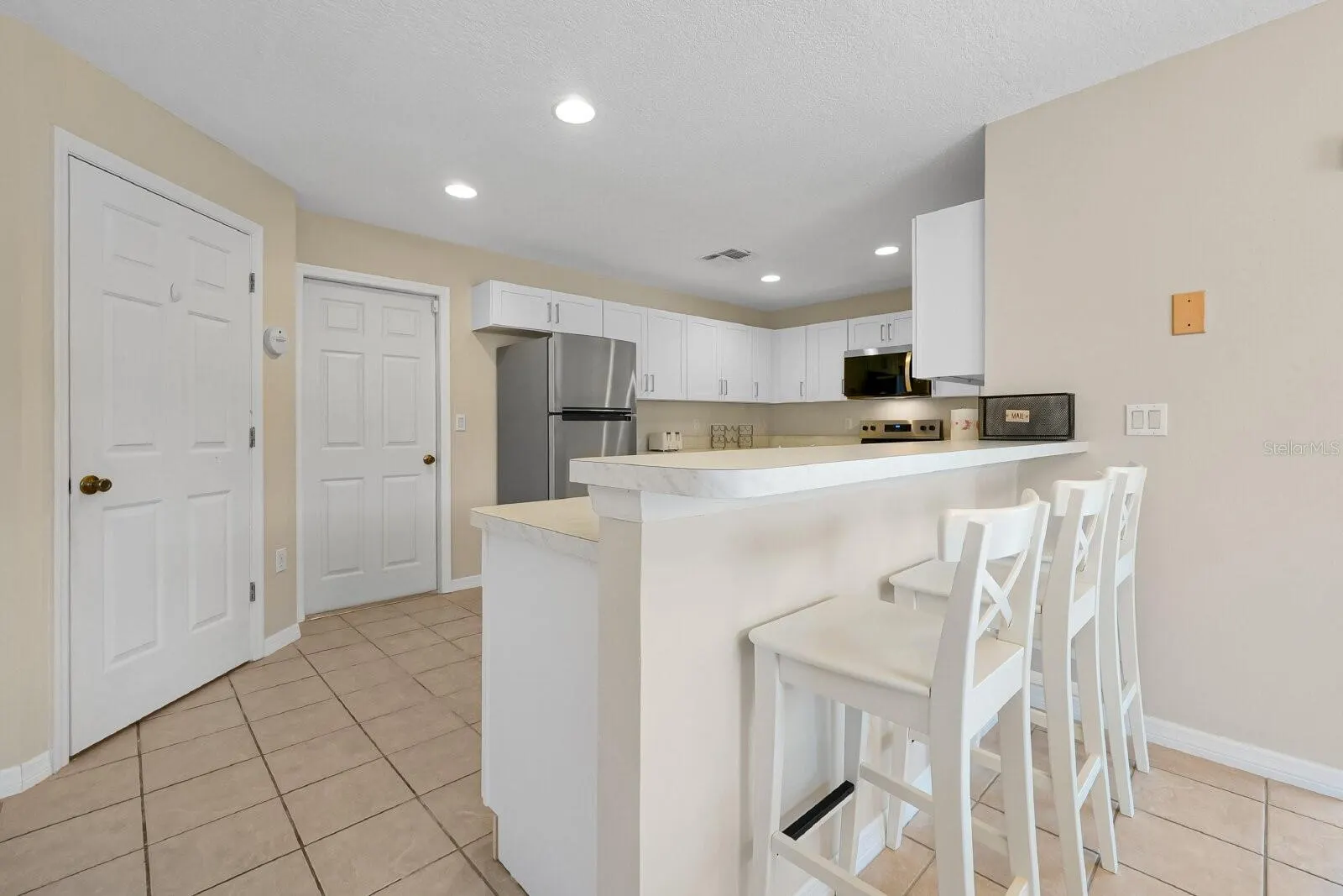 441 ROBIN RD