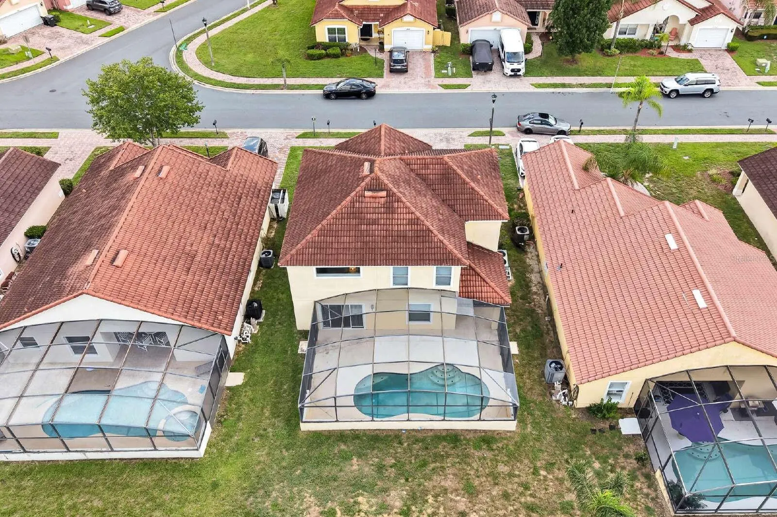 441 ROBIN RD