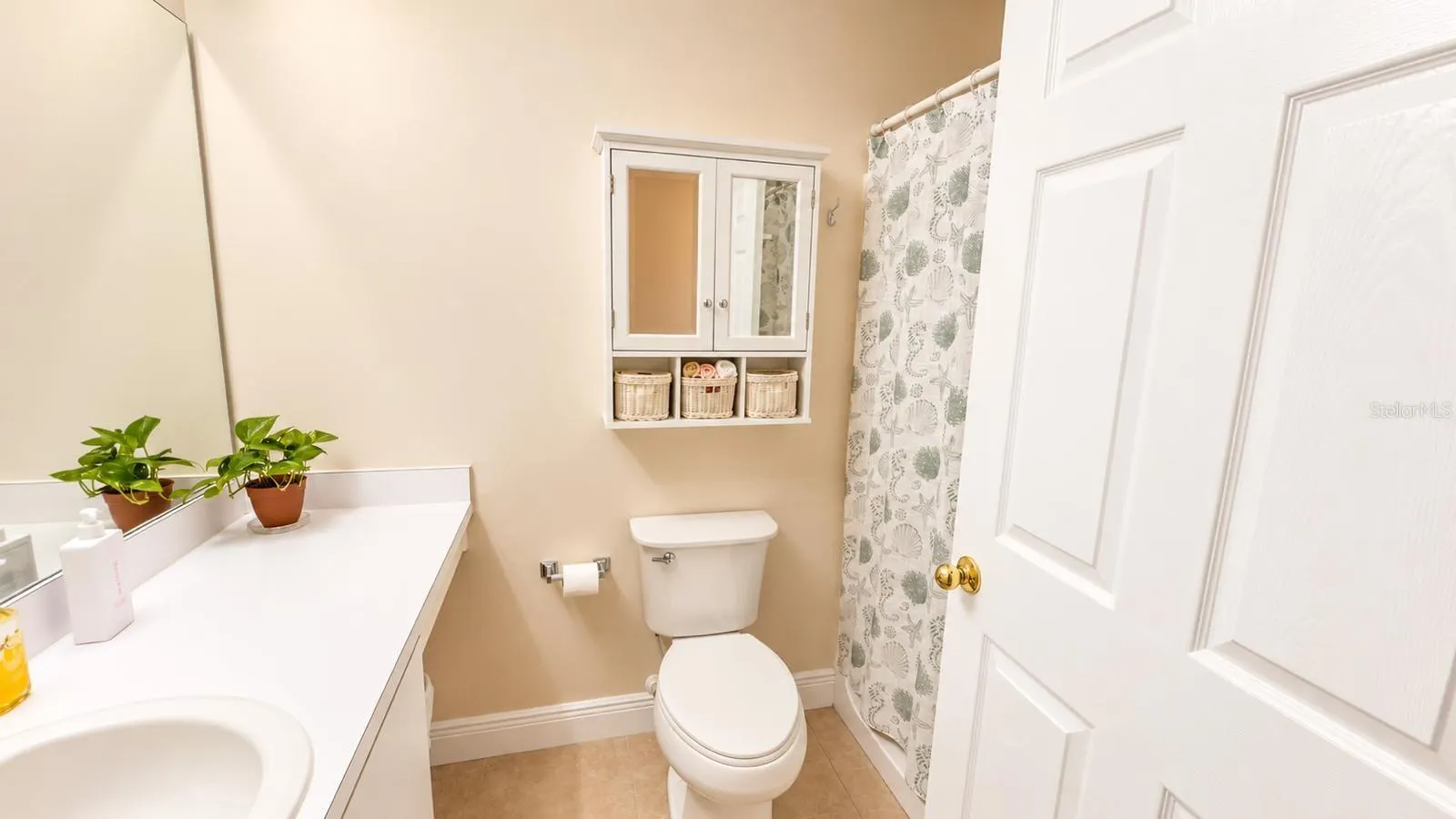 148 DORCHESTER CT