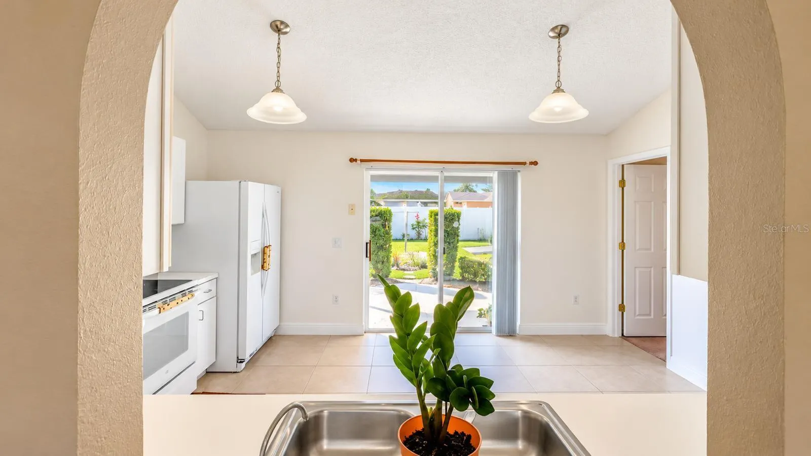 148 DORCHESTER CT