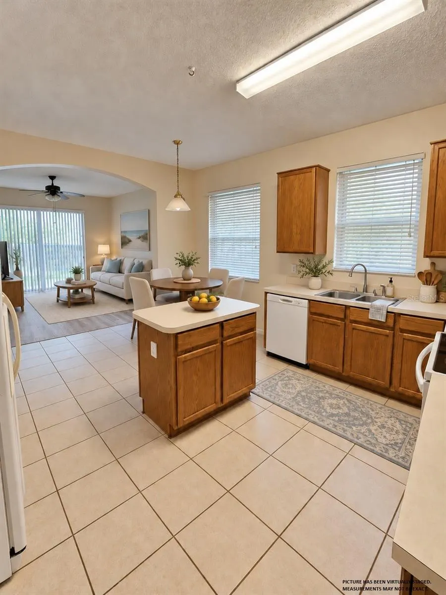 1364 ROYAL SAINT GEORGE DR