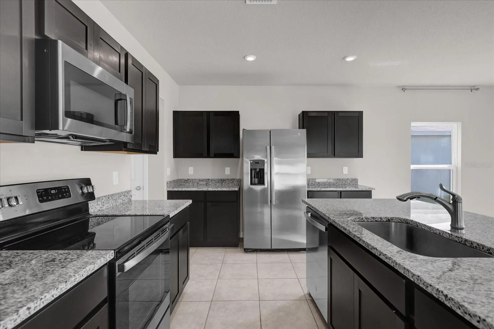 718 EAGLE LANDING BLVD