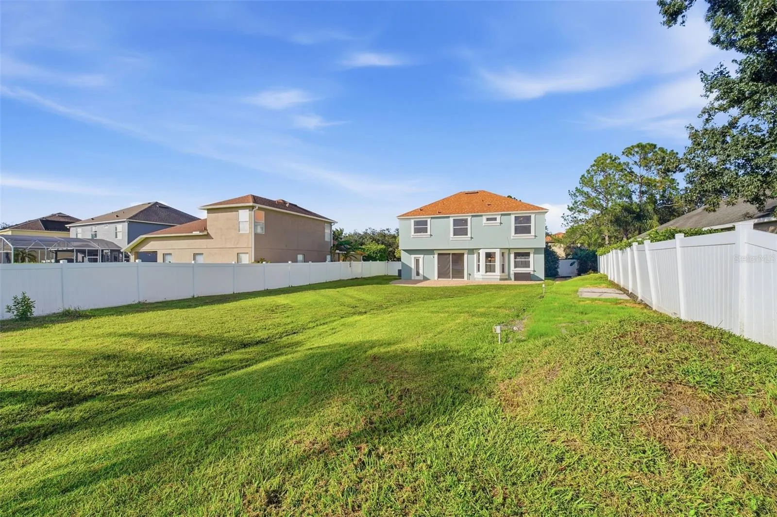 14201 LAKE UNDERHILL RD