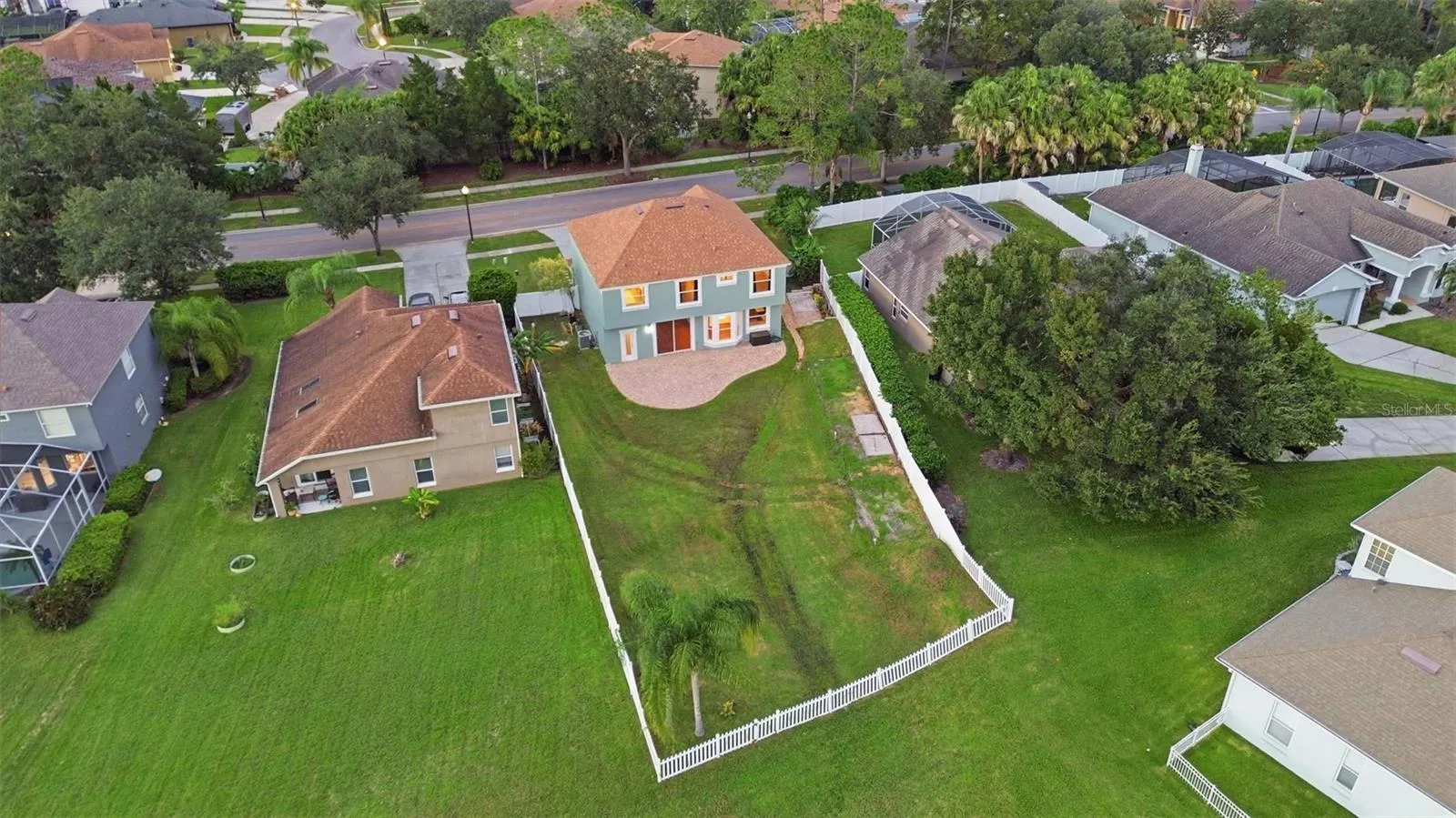 14201 LAKE UNDERHILL RD