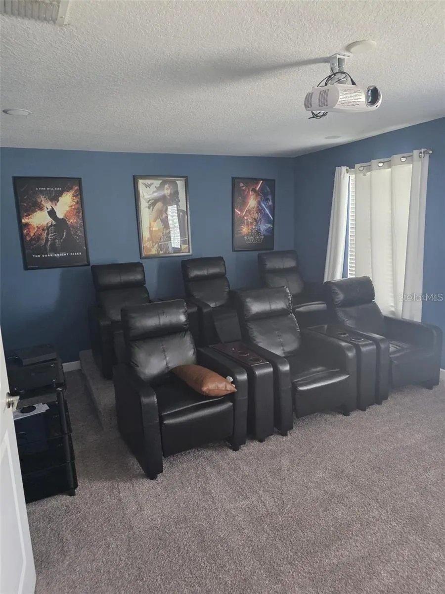 1575 PLUNKER DRIVE