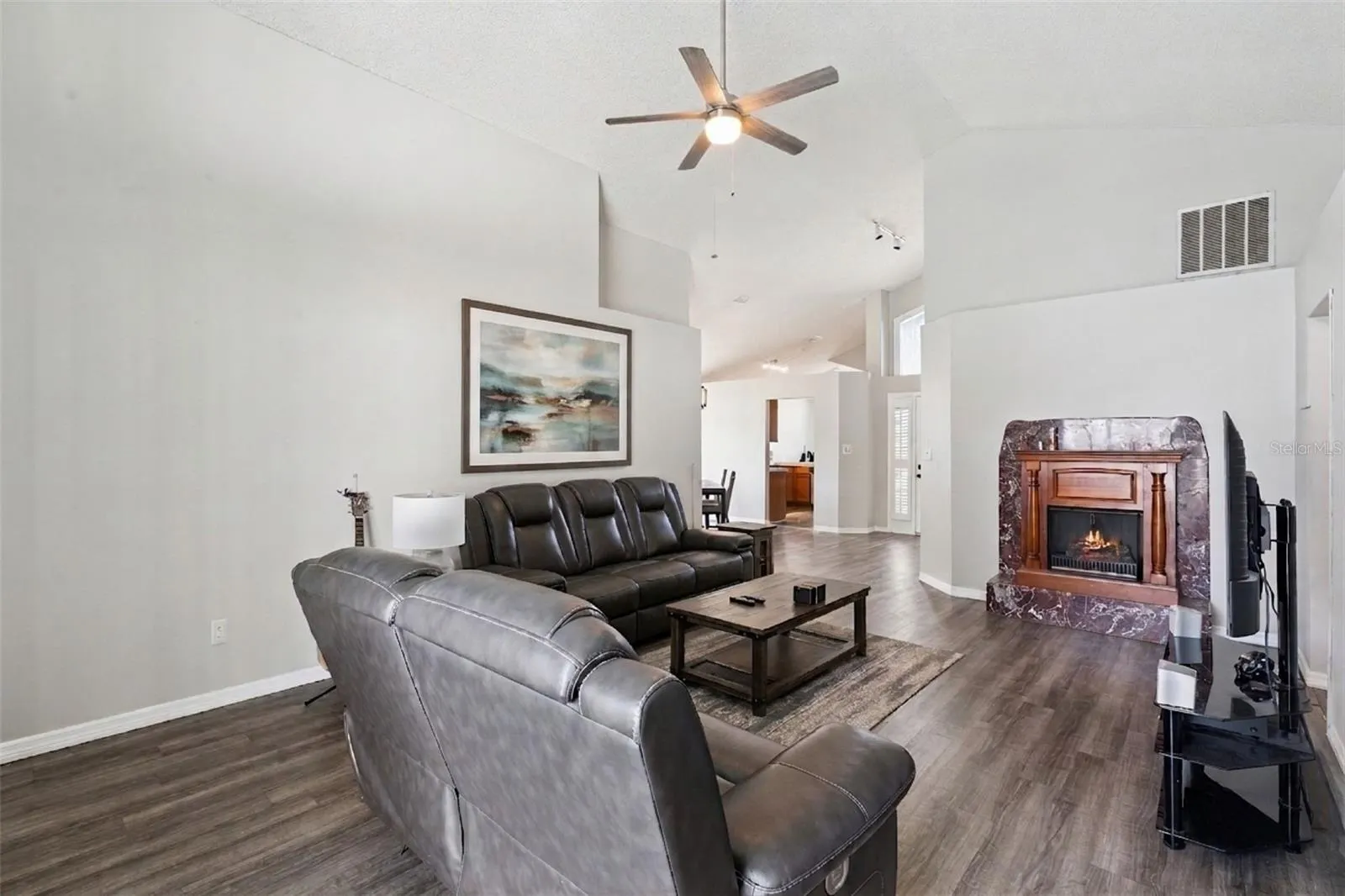 381 MAINSAIL CT