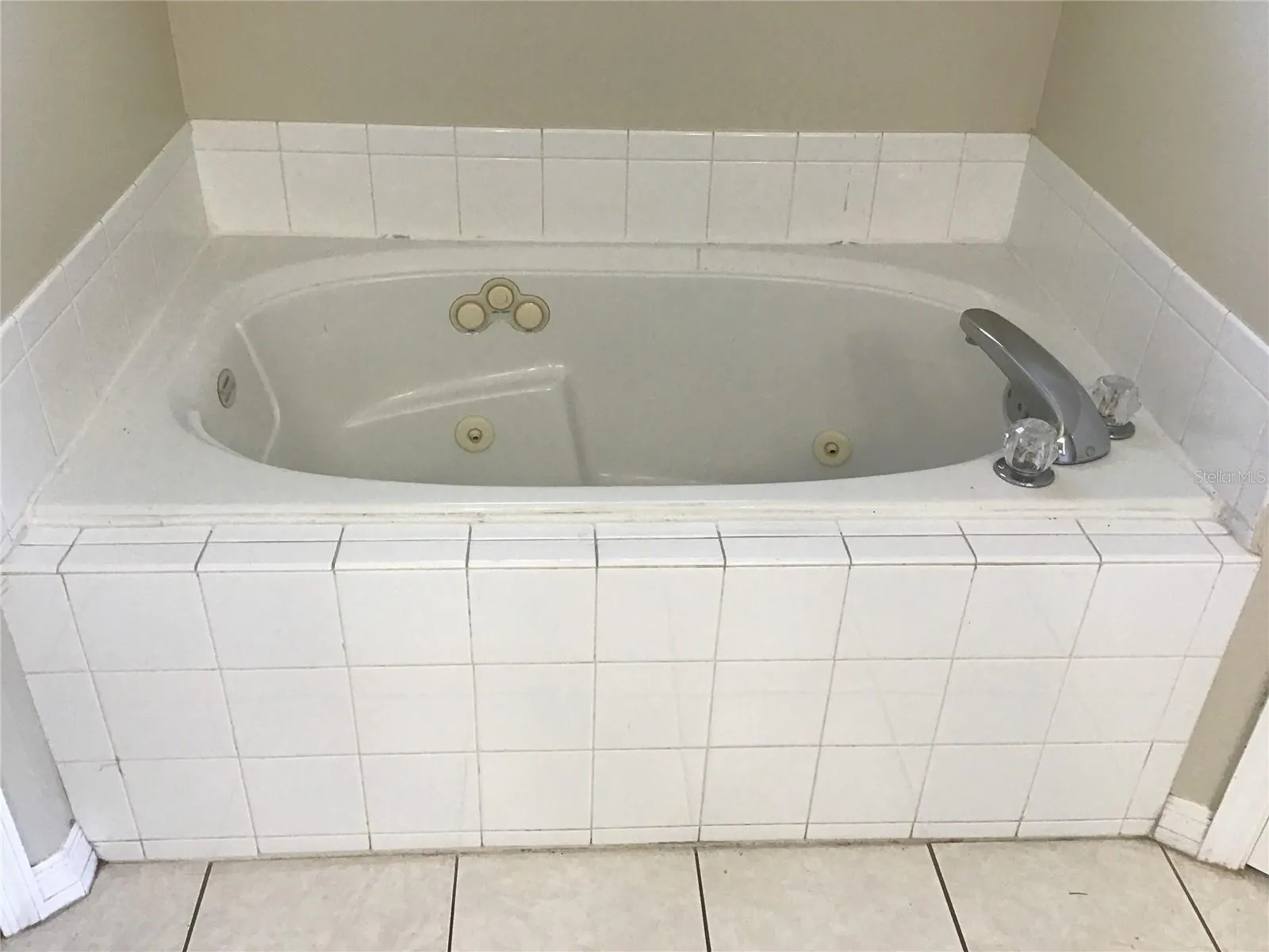 123 HARWOOD CIR