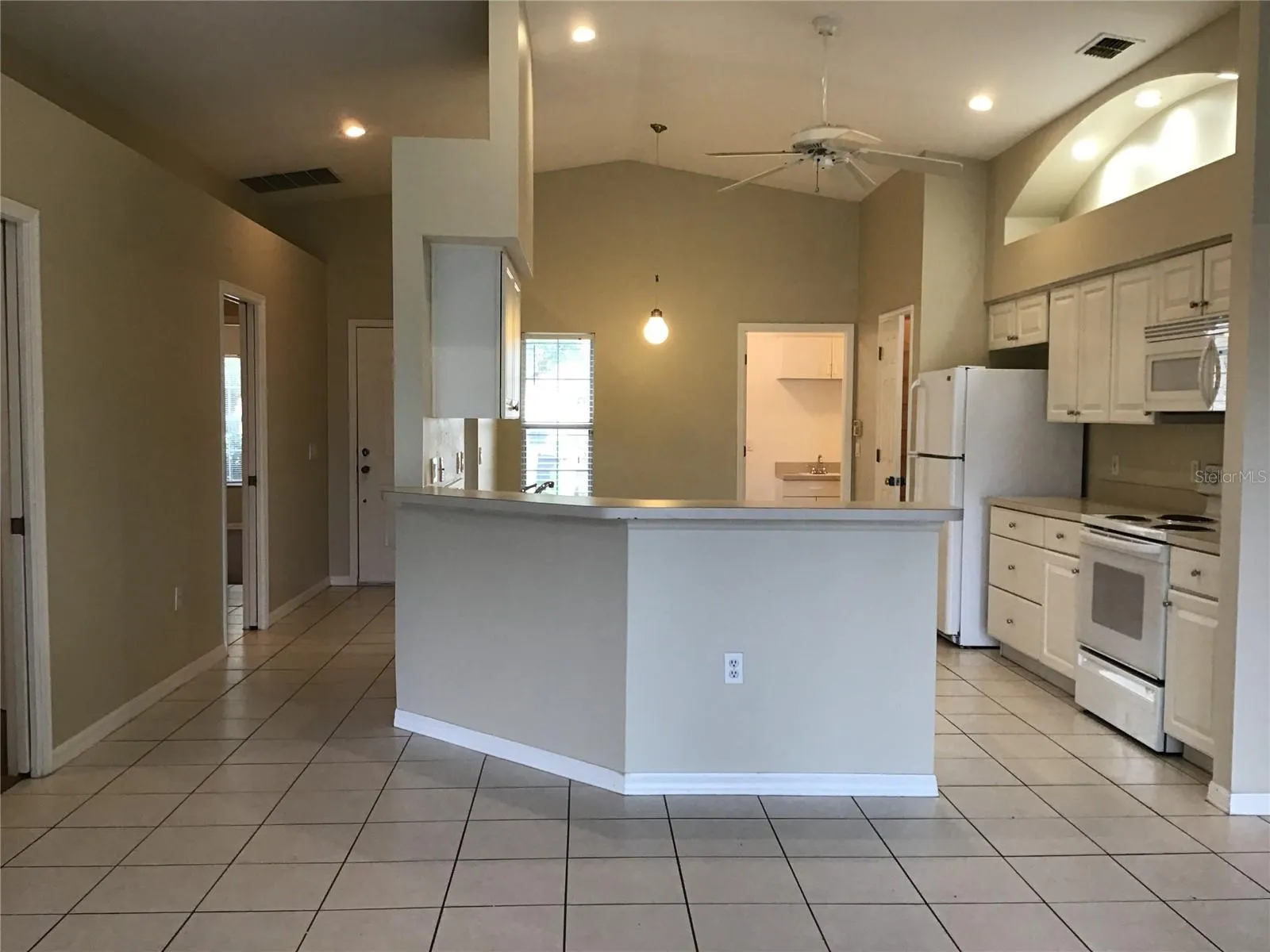 123 HARWOOD CIR