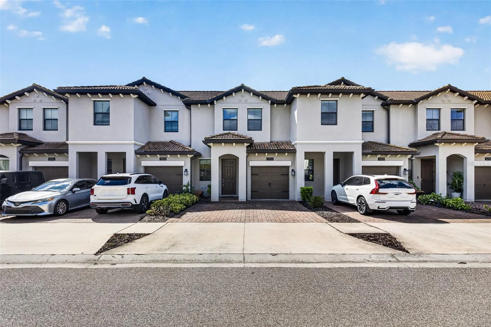 1302 ROYAL ST GEORGE BLVD #1302 #1302