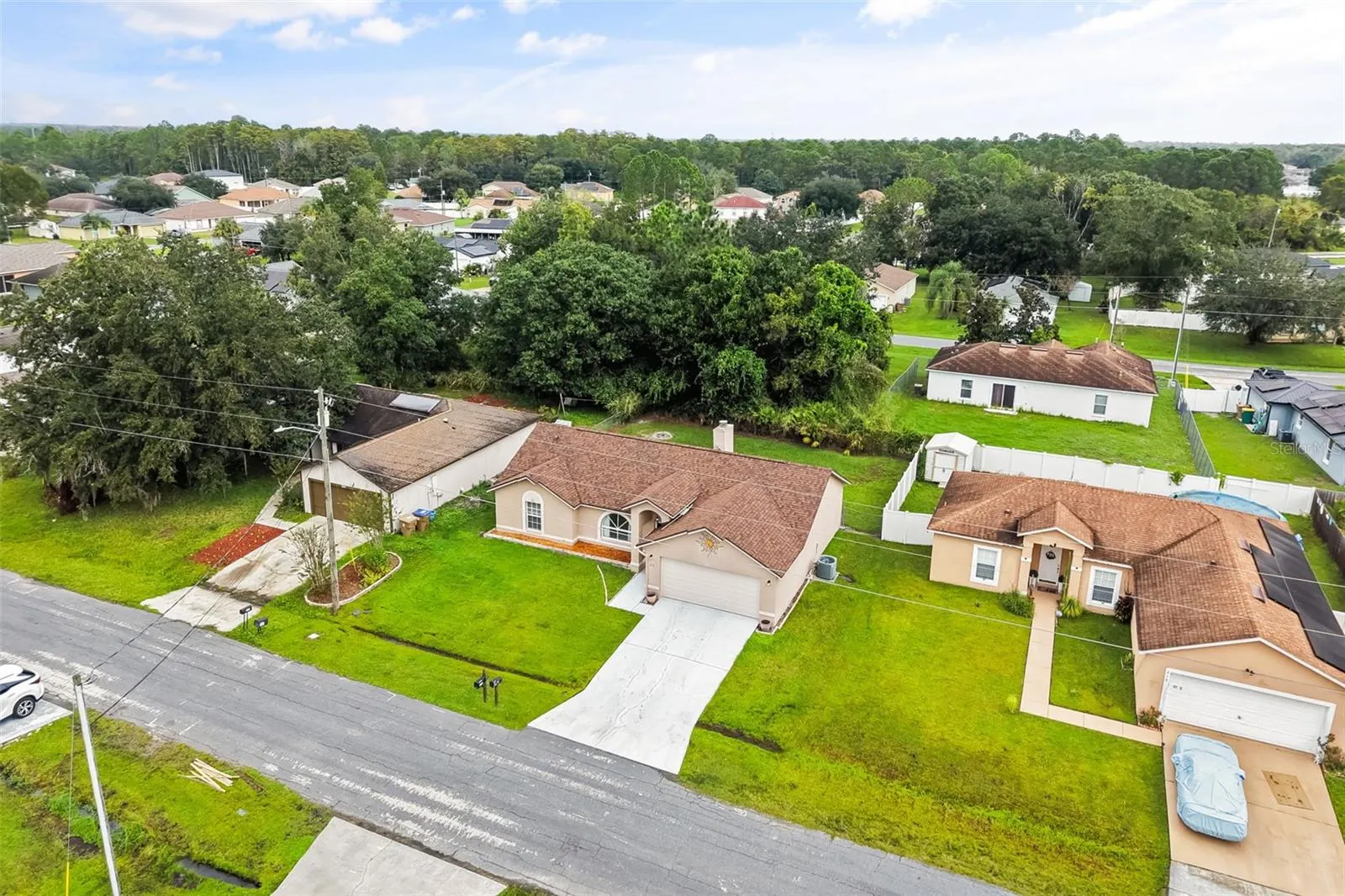 217 CHURCHILL CT