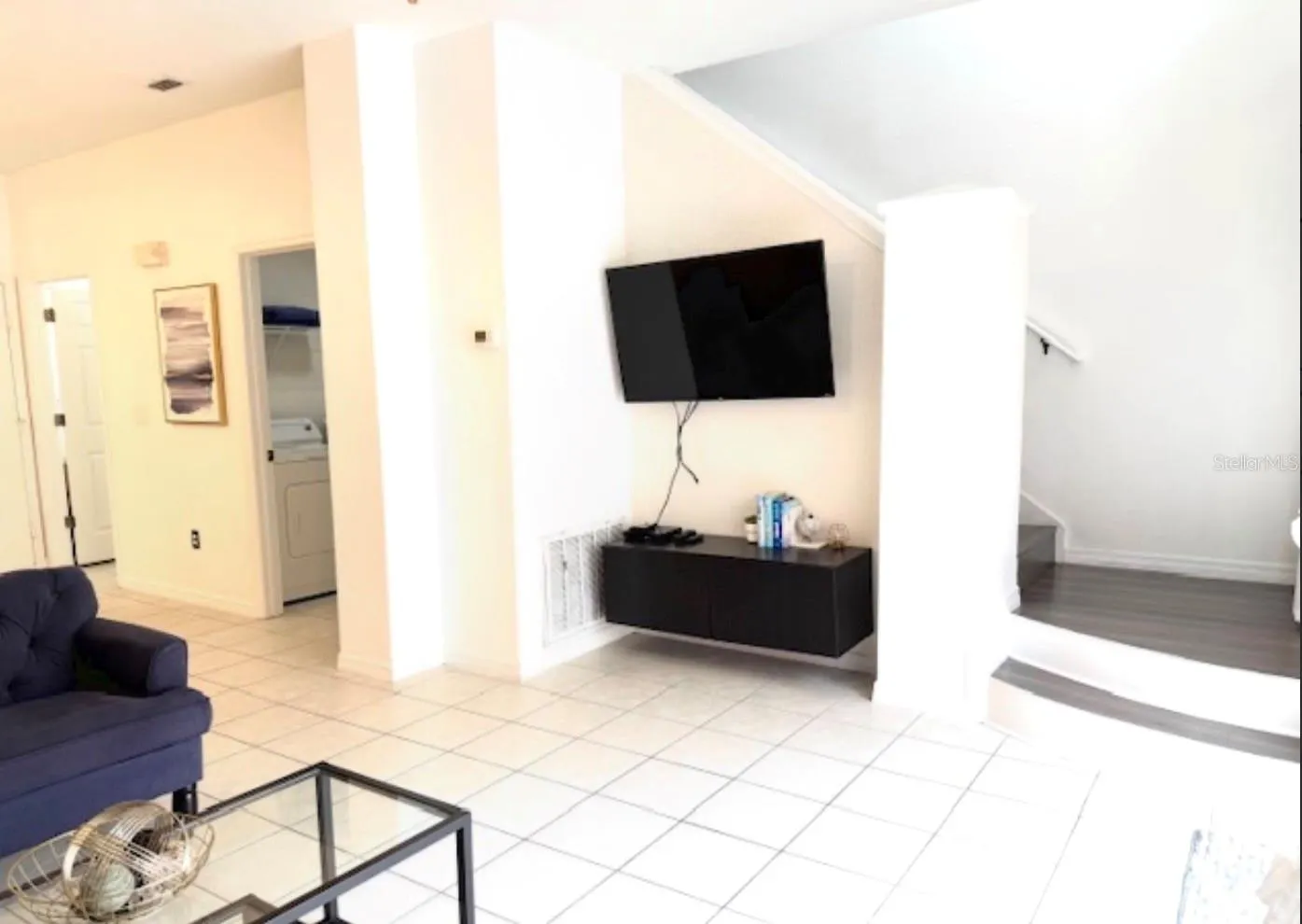 3118 YELLOW LANTANA LN