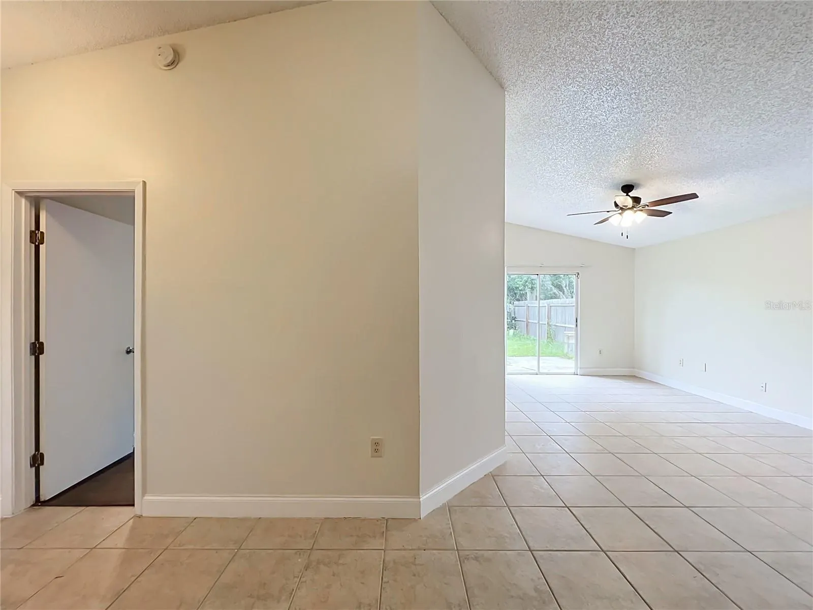 1003 WINTERBERRY LN