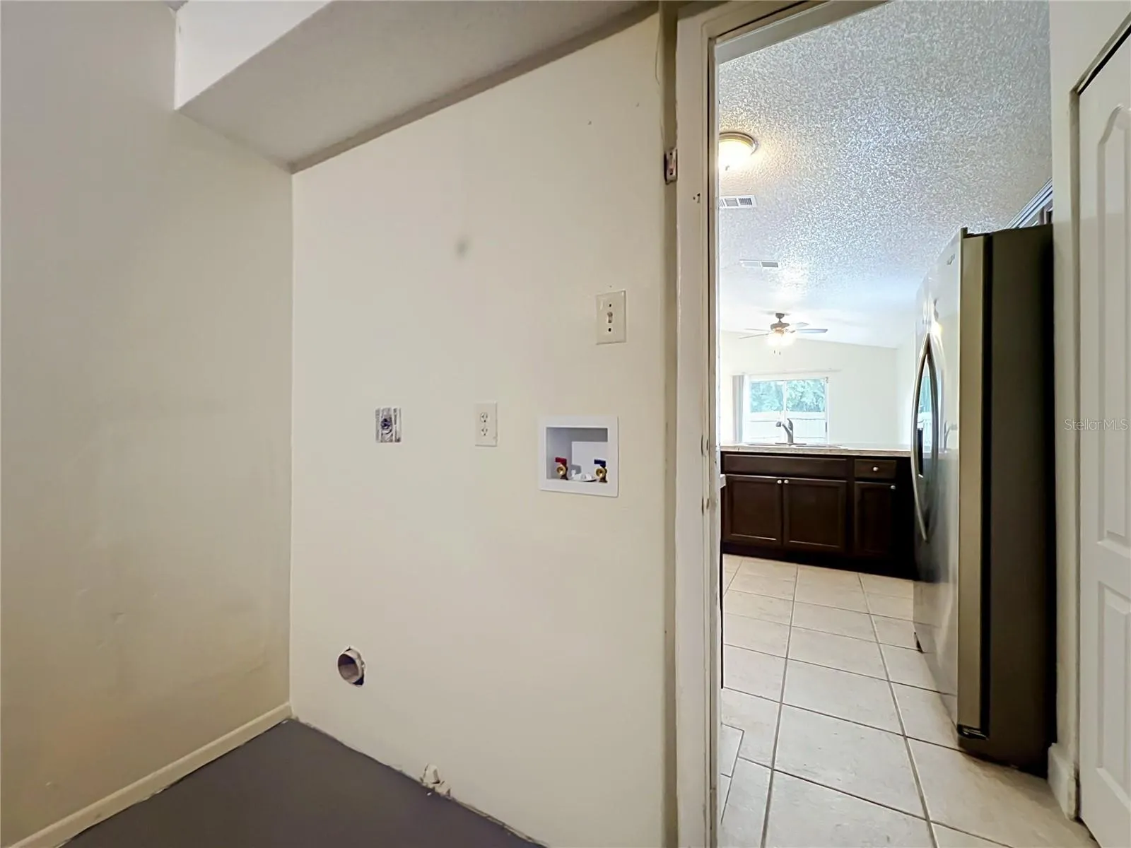 1003 WINTERBERRY LN